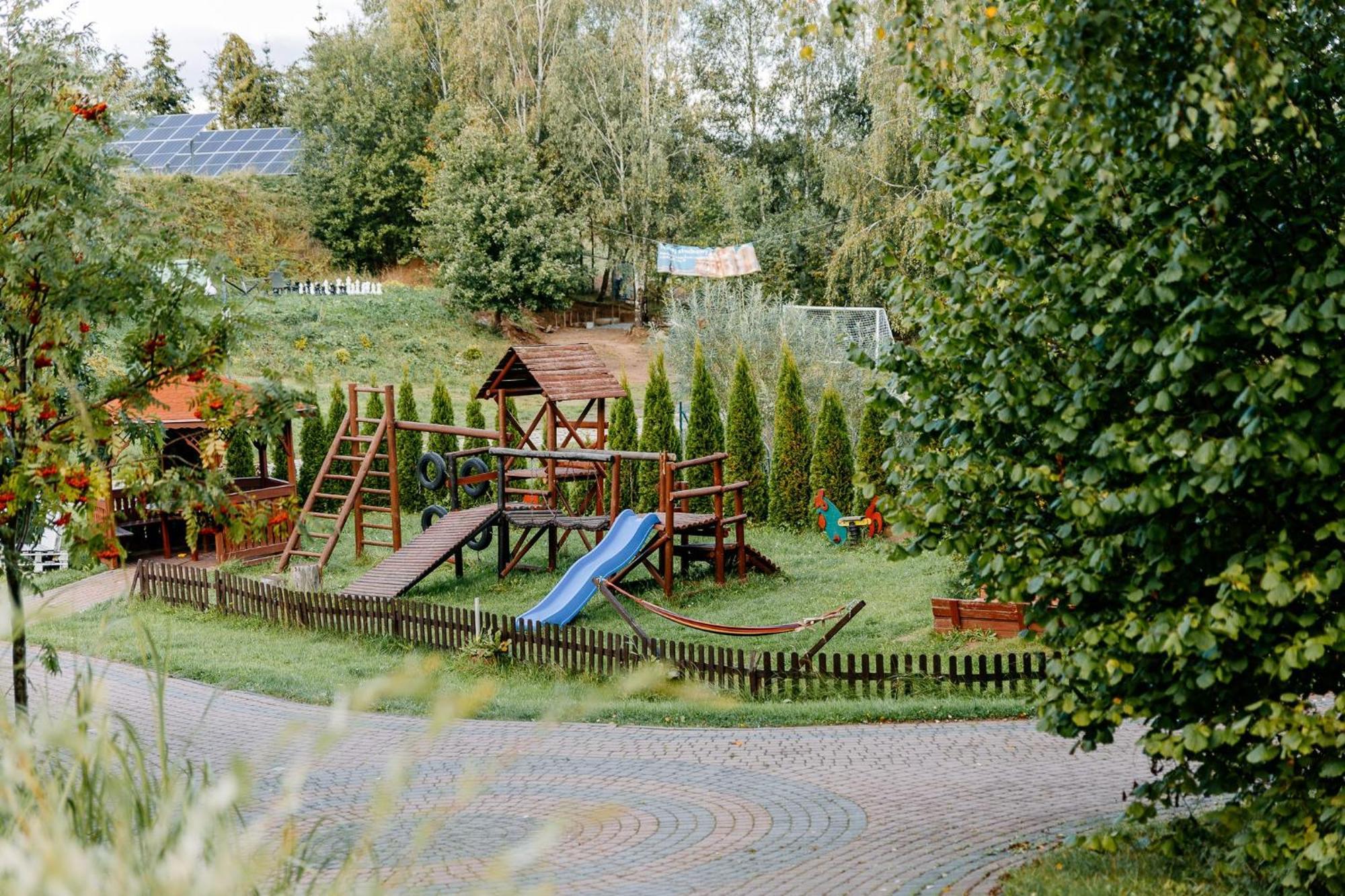 Resort Holiday Natural - Gosciniec Zacisze Chmielno Exterior foto